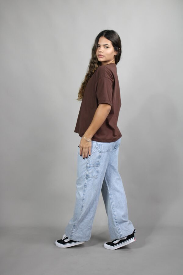 Camiseta Oversized Essential - Marrom